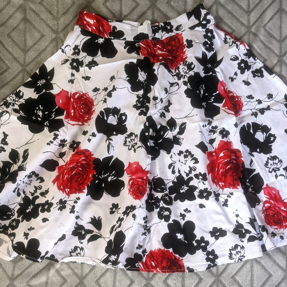 Retro Roses Skirt
